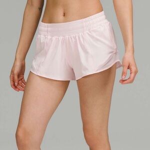 Lululemon Strawberry Milkshake Hotty Toddy 2.5” Shorts